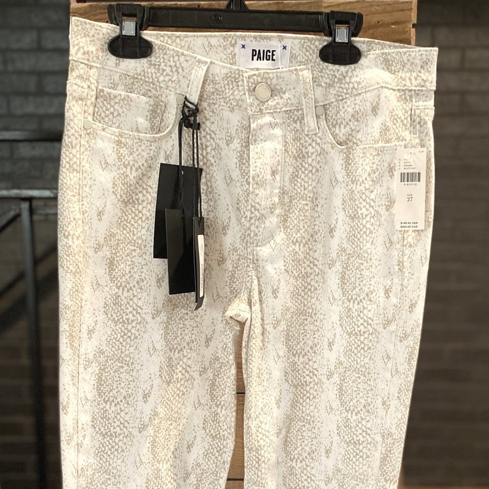 Paige Hoxton Angle Sonoran Snake